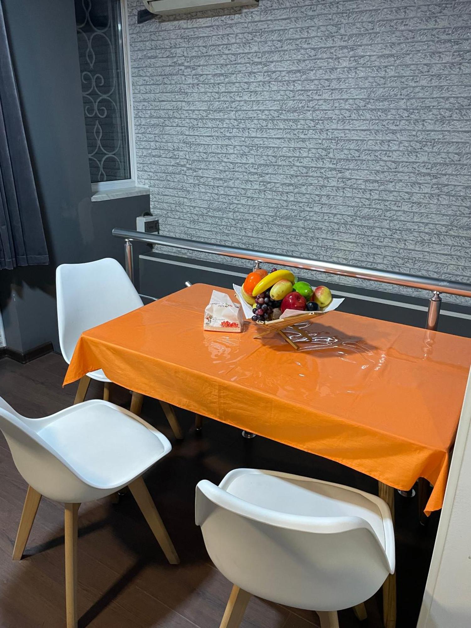 N 1 Hostel Ереван Экстерьер фото