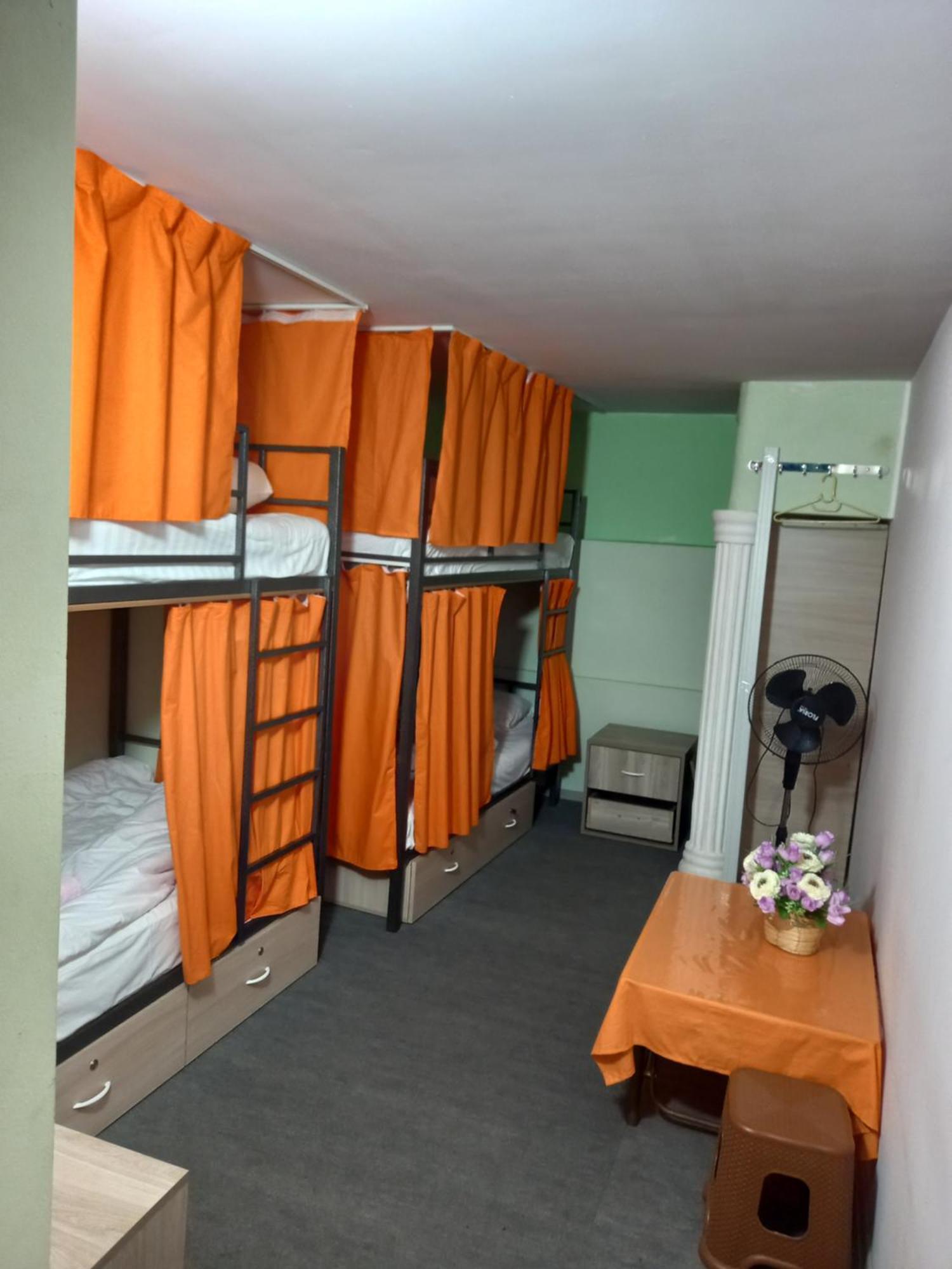 N 1 Hostel Ереван Номер фото